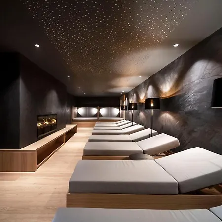 Belvedere - Adults Only - 14 4*